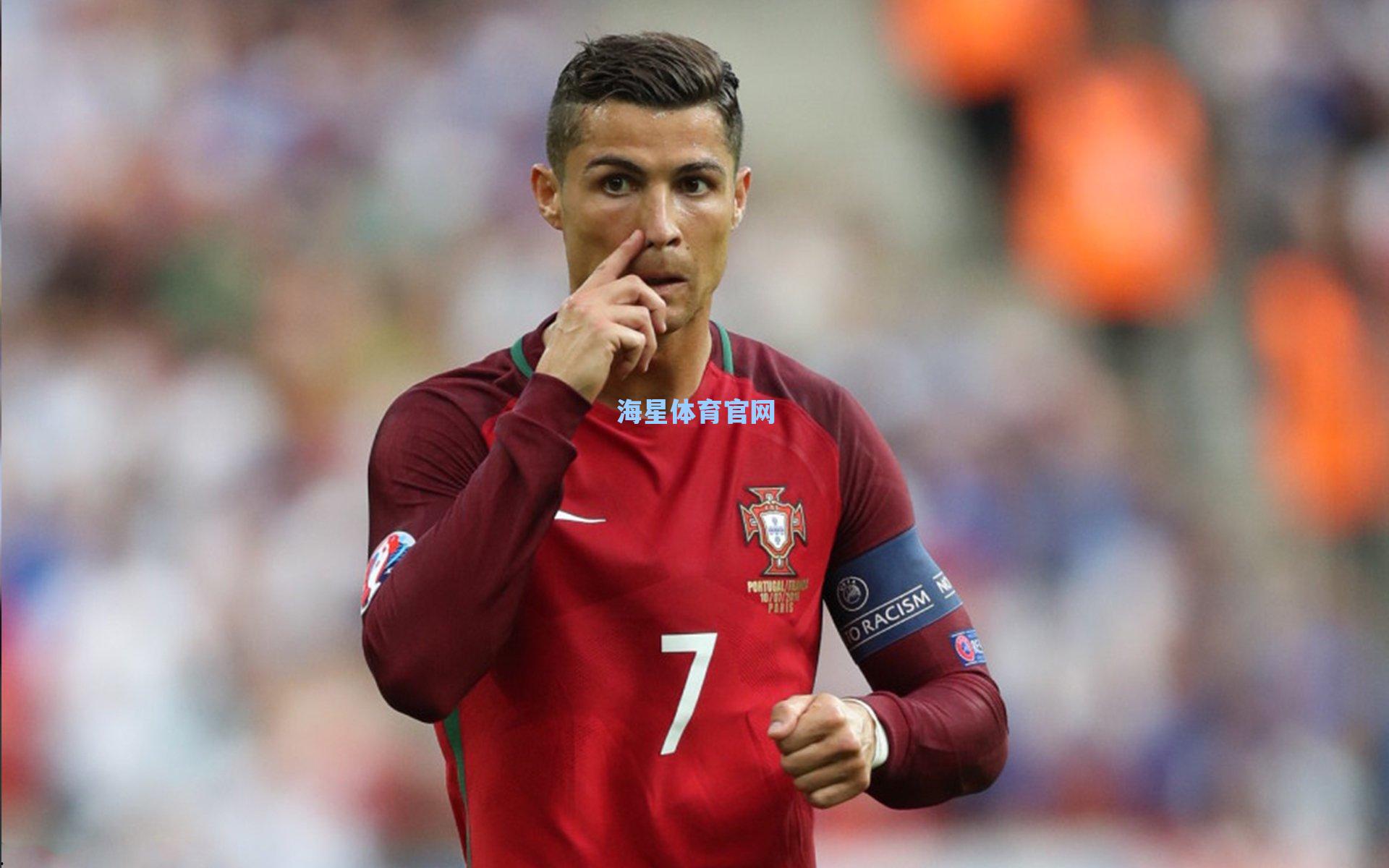 弗莱彻兄弟绿茵分途，杰克身披三狮战袍，泰勒领军苏格兰青年军